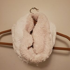 Sonoma Fuzzy Knitted Scarf